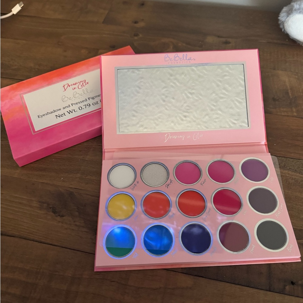 BeBella Cosmetics, Dreaming in Color, Eyeshadow Palette